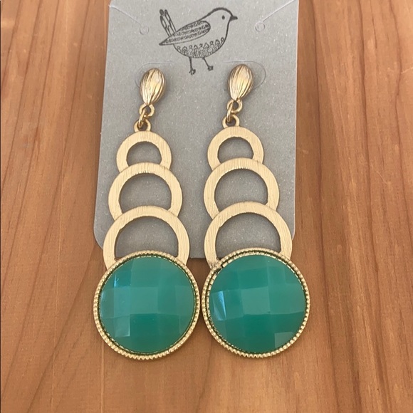 Vintage style fashion earrings - Picture 1 of 2